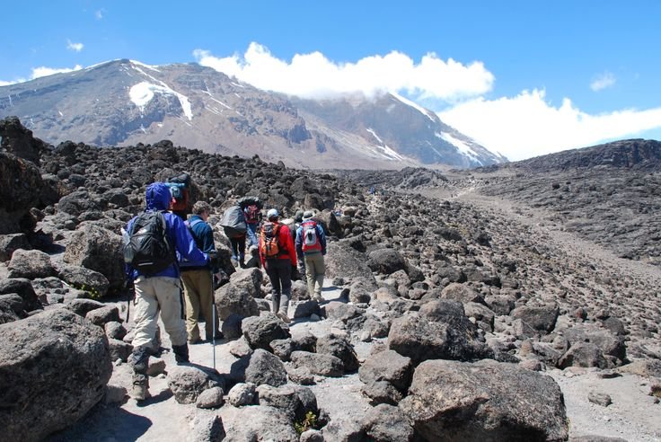 7 DAYS TREKKING VIA SHIRA ROUTE